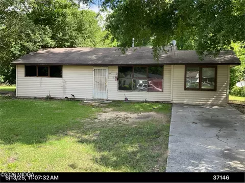 3875 Travis Blvd, Macon, GA 31206