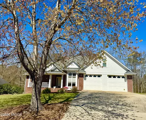 540 Brookside Dr, Macon, GA 31210