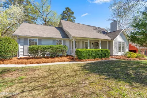 6806 Bay Point Dr, Macon, GA 31220