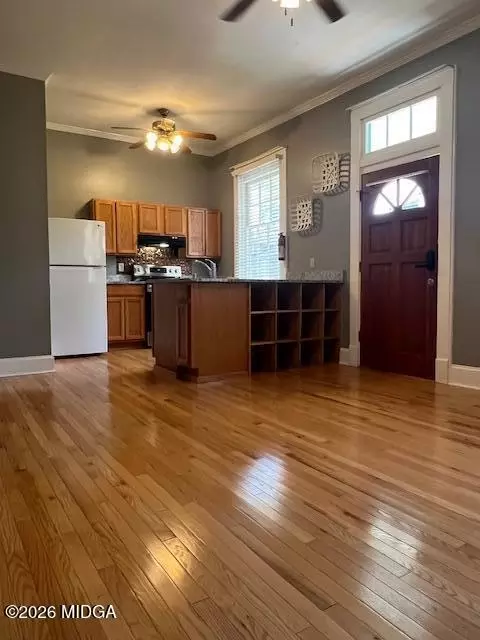 Kitchen - 965 New St, Macon, GA 31201 photo 2 of 2