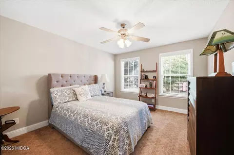 Bedroom - 546 Aarons Cir, Gray, GA 31032 photo 2 of 5