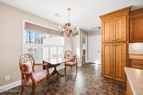 Dining - 546 Aarons Cir, Gray, GA 31032 photo 2 of 2