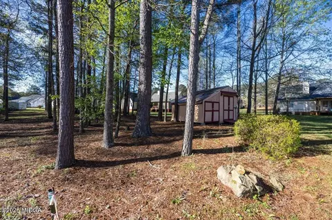 Exterior - 546 Aarons Cir, Gray, GA 31032 photo 11 of 13