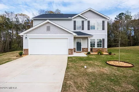 248 Dream Catcher Dr, Lizella, GA 31052