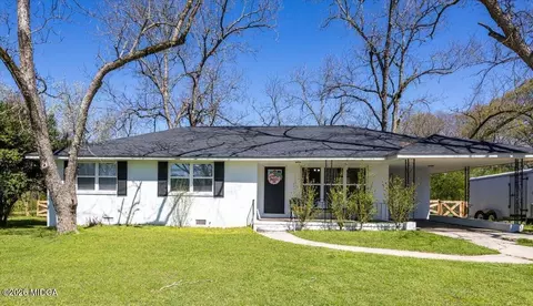 163 Grove St, Barnesville, GA 30204