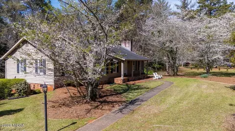 7330 Zebulon Rd, Macon, GA 31220