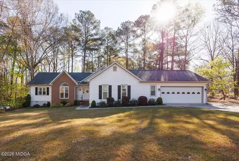 138 Rivoli Oaks Cir, Macon, GA 31210