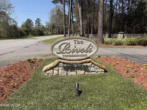 4935 Rivoli Dr #F, Macon, GA 31210