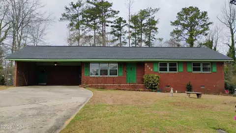 3945 Meadowbrook Dr, Macon, GA 31204