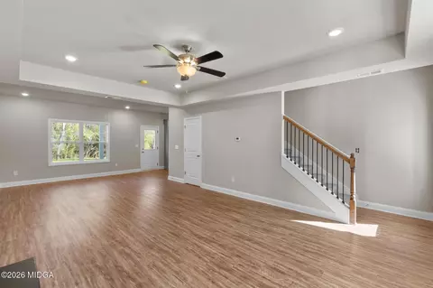 Living - 220 Welsh Trl, Macon, GA 31216 photo 4 of 4