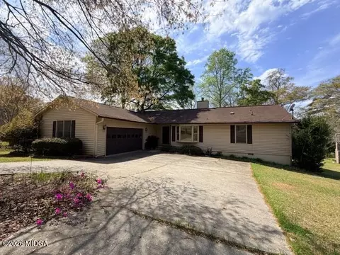 196 Old Plantation Trl NW, Milledgeville, GA 31061