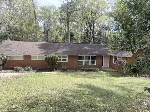 864 Windsor Rd, Macon, GA 31204