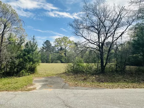 206208 Webb St, Warner Robins, GA 31093