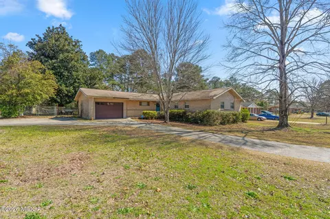 416 Knodishall Dr, Warner Robins, GA 31093