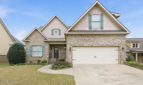 326 Carillon Ln, Macon, GA 31210