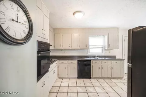 Kitchen - 112 Prairie Blvd, Centerville, GA 31028 photo 1 of 5