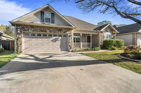 620 Amherst St, Kathleen, GA 31047