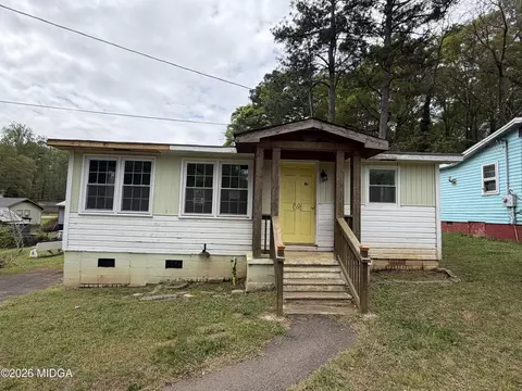 1596 Martin Luther King Junior Dr, Monticello, GA 31064