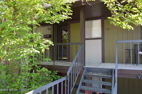 726 Willow Creek Dr, Macon, GA 31204