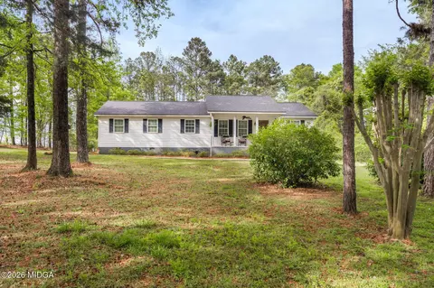 282 Old Popes Ferry Rd, Juliette, GA 31046