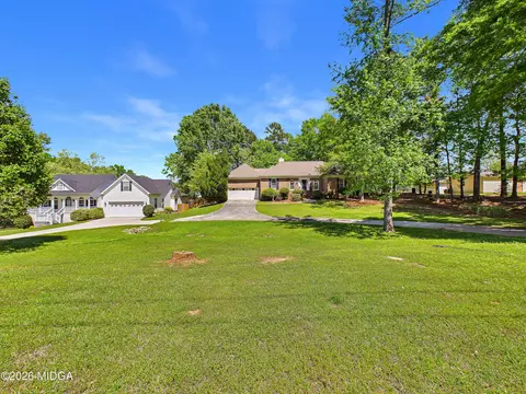 3077 River Ridge Dr, Macon, GA 31204