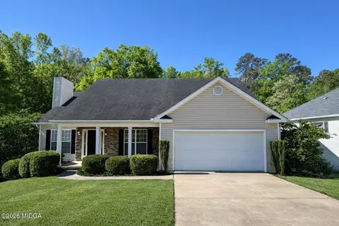 510 Sugarloaf Dr, Macon, GA 31204