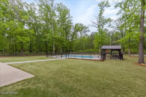 Exterior - 1031 Cherokee Rd, Perry, GA 31069 photo 26 of 28