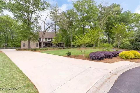 Exterior - 1031 Cherokee Rd, Perry, GA 31069 photo 3 of 28
