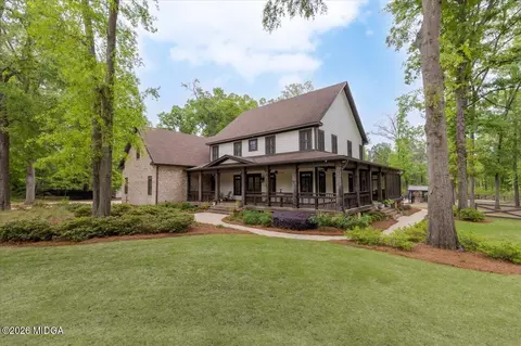Exterior - 1031 Cherokee Rd, Perry, GA 31069 photo 2 of 28