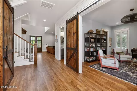 Entry Way - 1031 Cherokee Rd, Perry, GA 31069 photo 3 of 8