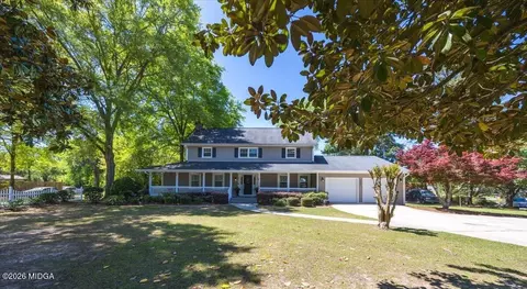 2741 Pineworth Rd, Macon, GA 31216