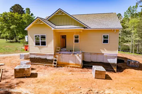 385 Thomas Dr, Eatonton, GA 31024