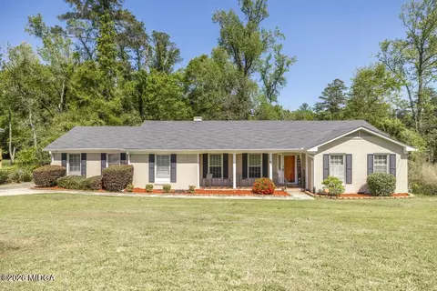 2925 Thornwood Dr, Macon, GA 31204
