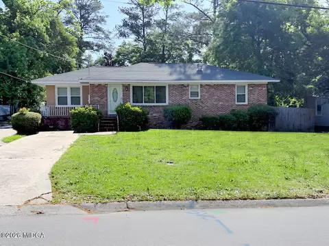 4322 Summerhill Dr, Macon, GA 31204