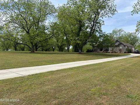 Exterior - 917 Broken Arrow Trl, Perry, GA 31069 photo 5 of 9