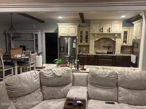 Kitchen - 917 Broken Arrow Trl, Perry, GA 31069 photo 2 of 6