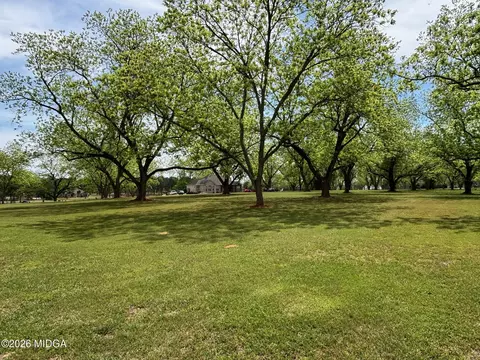 Exterior - 917 Broken Arrow Trl, Perry, GA 31069 photo 9 of 9