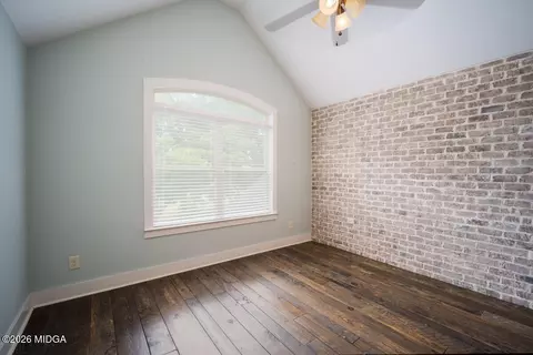 Bedroom - 917 Broken Arrow Trl, Perry, GA 31069 photo 4 of 5