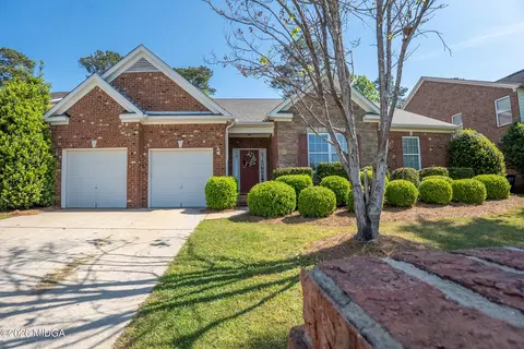 339 Fairways Dr, Macon, GA 31220