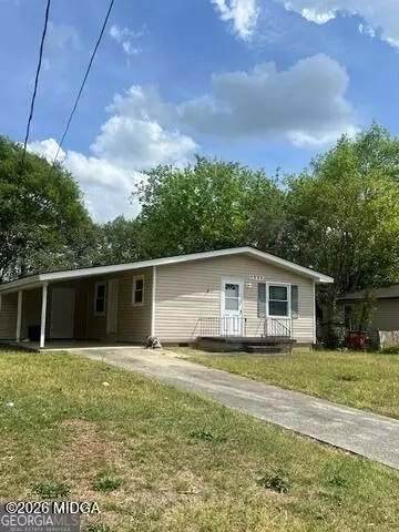 3555 Plymouth Dr, Macon, GA 31204