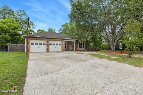 104 Haag Dr, Warner Robins, GA 31093