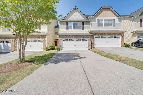 4557 Rainier Way NW UNIT 18, Acworth, GA 30101