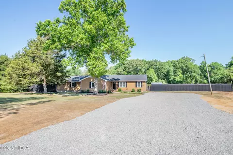 1661 Mule Creek Rd, Byron, GA 31008