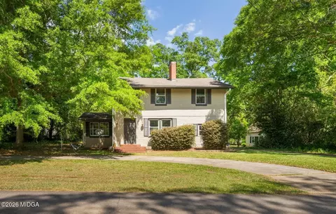 107 Childs St, Gray, GA 31032