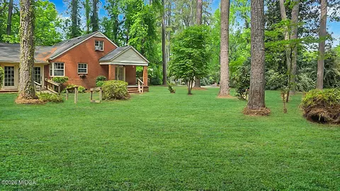 Exterior - 819 Hillcrest Dr, Thomson, GA 30824 photo 6 of 8
