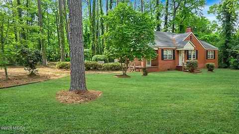 Exterior - 819 Hillcrest Dr, Thomson, GA 30824 photo 2 of 8