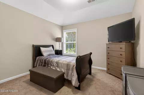 Bedroom - 4343 Cornwall Dr, Forsyth, GA 31029 photo 6 of 8