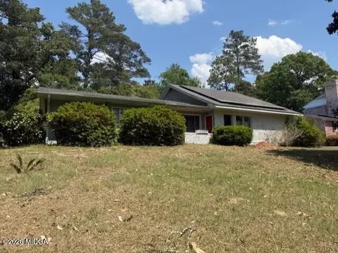 1237 Nottingham Dr, Macon, GA 31211