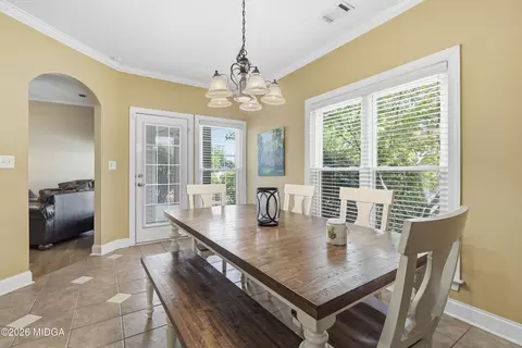 Dining - 100 Jamestown Ct, Centerville, GA 31028 photo 1 of 2