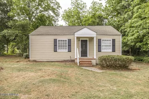 3664 Mckenzie Dr, Macon, GA 31204